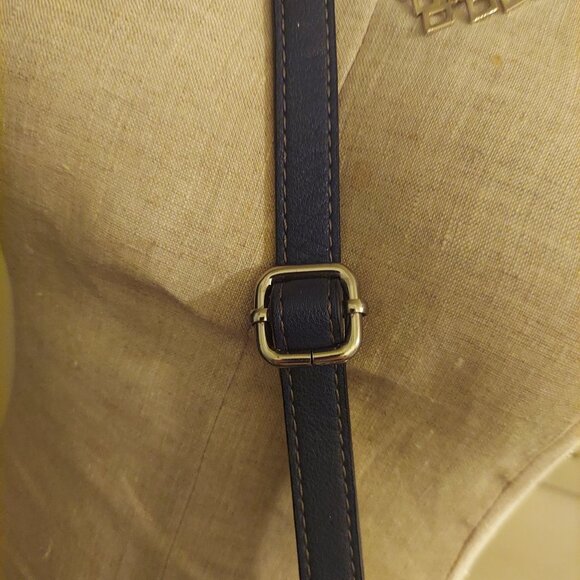 CHAPS 4 POCKET CROSSBODY BAG - Picture 7 of 9